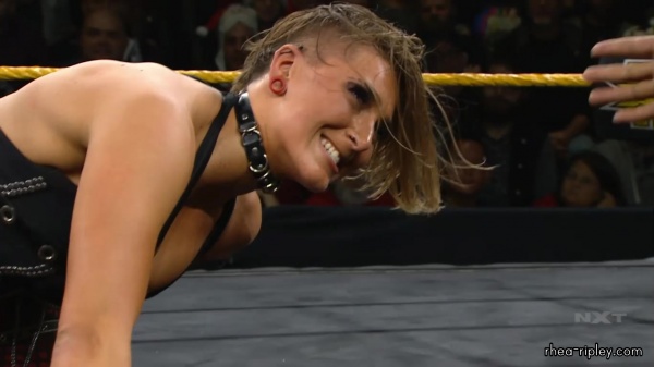 WWE_NXT_DEC__182C_2019_1995.jpg