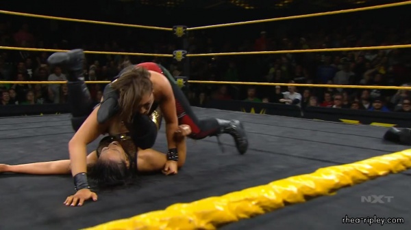 WWE_NXT_DEC__182C_2019_2103.jpg