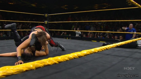 WWE_NXT_DEC__182C_2019_2104.jpg