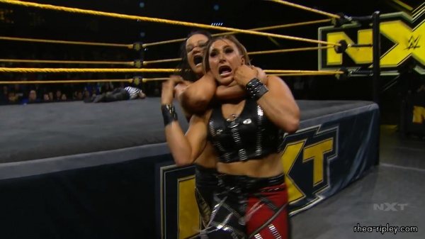 WWE_NXT_DEC__182C_2019_2204.jpg