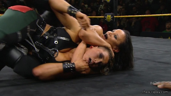 WWE_NXT_DEC__182C_2019_2602.jpg