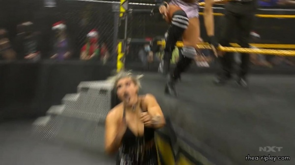 WWE_NXT_DEC__232C_2020_0703.jpg