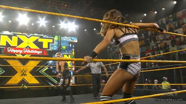 WWE_NXT_DEC__232C_2020_0932.jpg