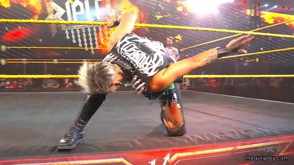 WWE_NXT_JAN__062C_2021_0160.jpg