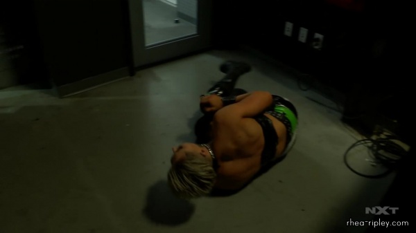 WWE_NXT_JAN__062C_2021_1526.jpg