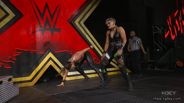 WWE_NXT_JAN__062C_2021_2330.jpg