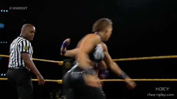 WWE_NXT_MAY_202C_2020_0402.jpg