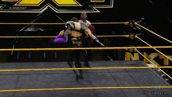 WWE_NXT_MAY_202C_2020_0409.jpg