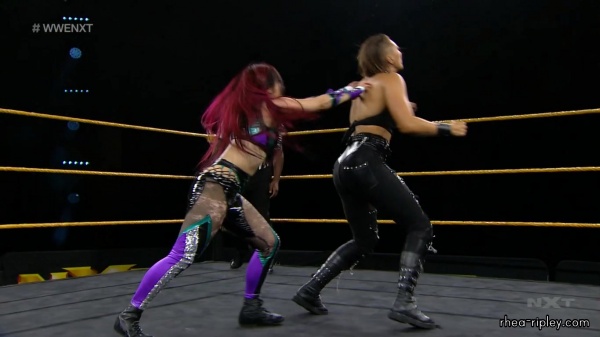 WWE_NXT_MAY_202C_2020_0421.jpg