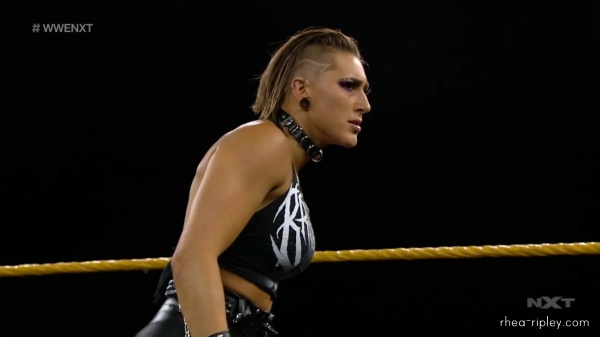 WWE_NXT_MAY_202C_2020_0430.jpg