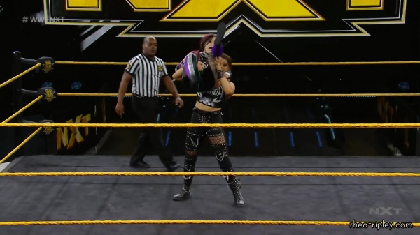 WWE_NXT_MAY_202C_2020_0514.jpg