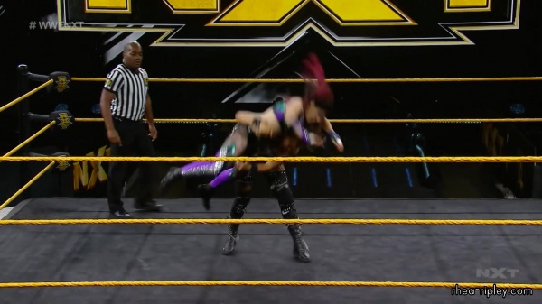 WWE_NXT_MAY_202C_2020_0516.jpg