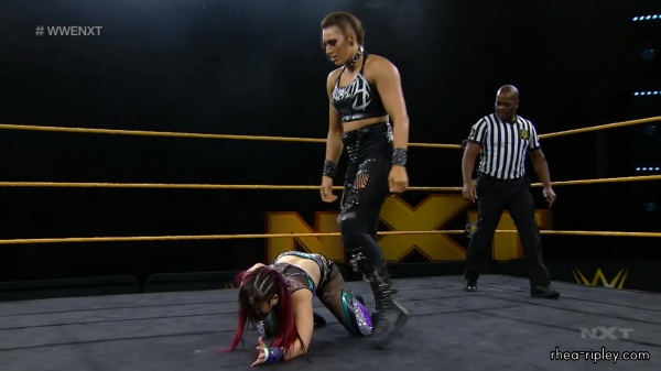 WWE_NXT_MAY_202C_2020_0519.jpg