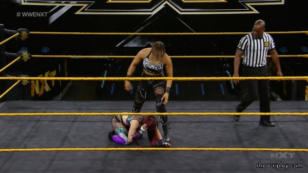 WWE_NXT_MAY_202C_2020_0525.jpg