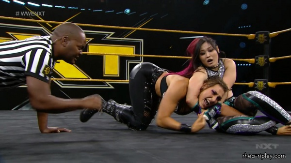 WWE_NXT_MAY_202C_2020_0731.jpg