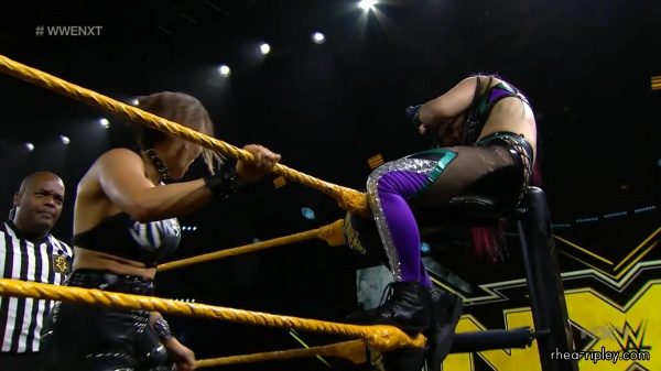 WWE_NXT_MAY_202C_2020_0816.jpg