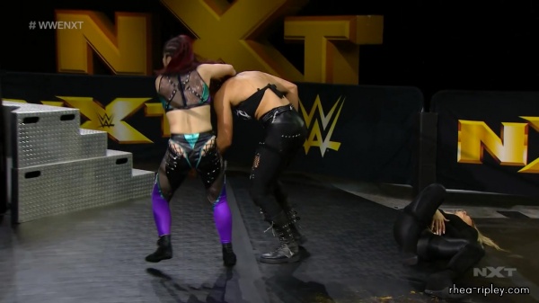 WWE_NXT_MAY_202C_2020_1301.jpg