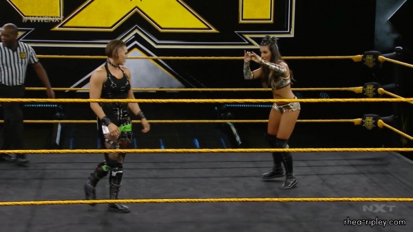 WWE_NXT_MAY_272C_2020_0855.jpg