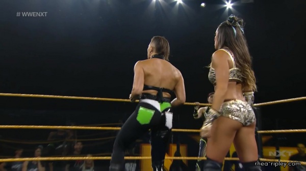 WWE_NXT_MAY_272C_2020_0941.jpg