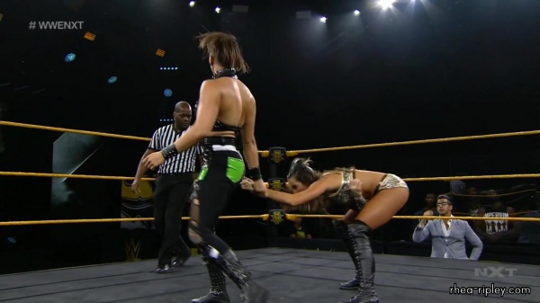 WWE_NXT_MAY_272C_2020_0960.jpg