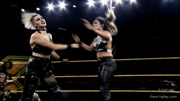 WWE_NXT_NOV__042C_2020_093.jpg