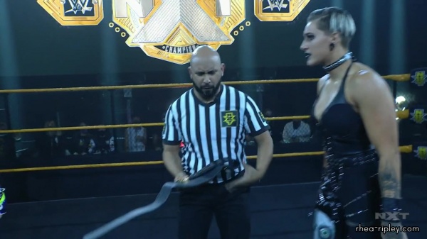 WWE_NXT_NOV__182C_2020_0776.jpg