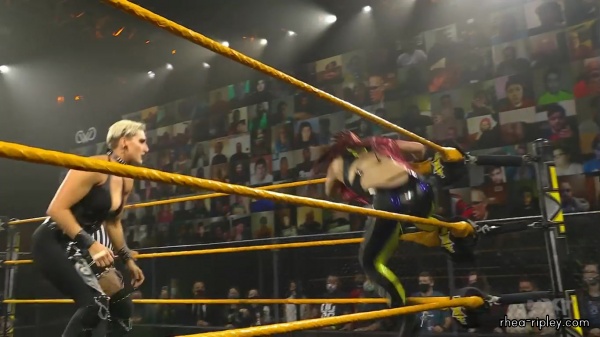 WWE_NXT_NOV__182C_2020_0953.jpg