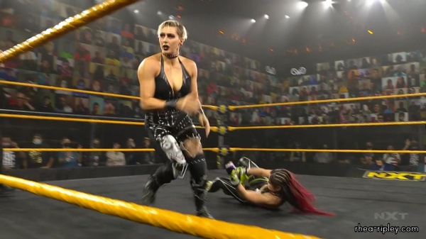 WWE_NXT_NOV__182C_2020_1002.jpg