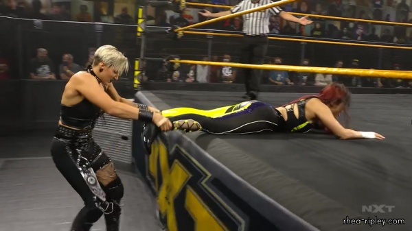 WWE_NXT_NOV__182C_2020_1079.jpg