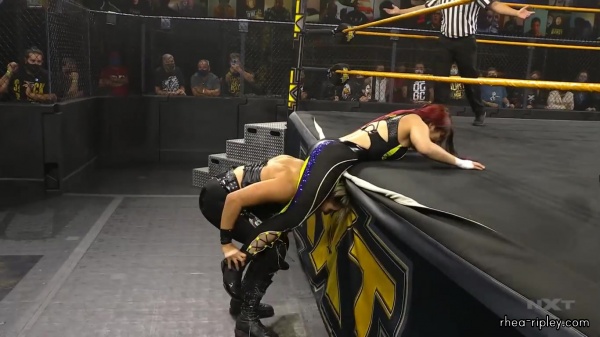 WWE_NXT_NOV__182C_2020_1083.jpg