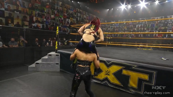 WWE_NXT_NOV__182C_2020_1093.jpg