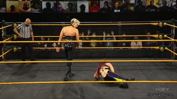 WWE_NXT_NOV__182C_2020_1240.jpg