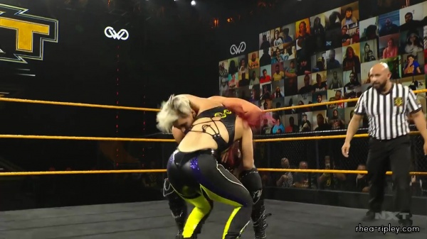 WWE_NXT_NOV__182C_2020_1265.jpg