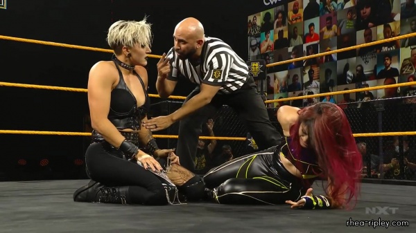 WWE_NXT_NOV__182C_2020_1320.jpg