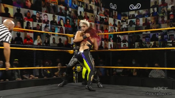 WWE_NXT_NOV__182C_2020_1426.jpg