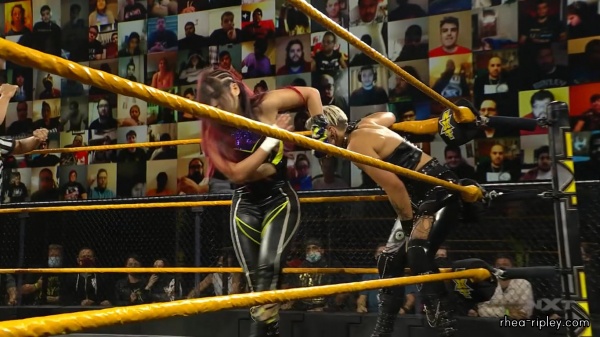 WWE_NXT_NOV__182C_2020_1429.jpg