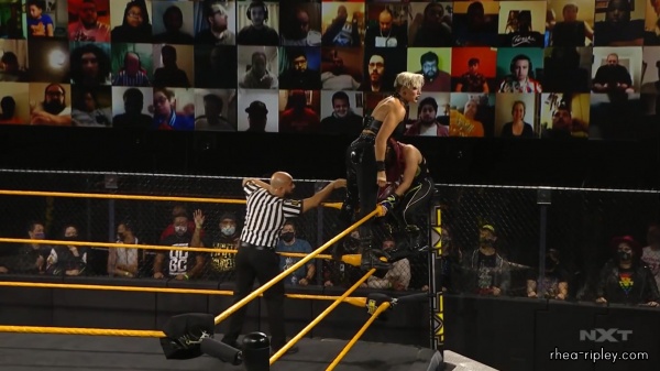 WWE_NXT_NOV__182C_2020_1487.jpg