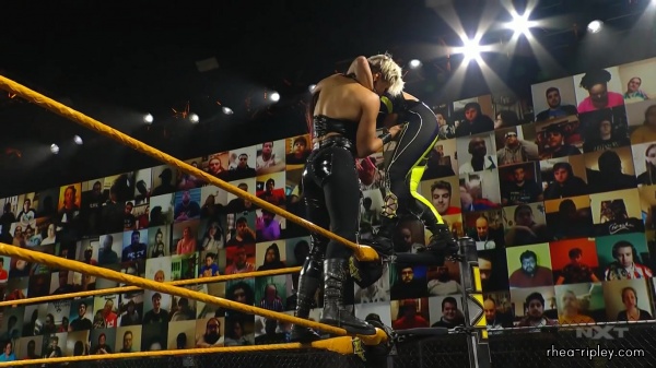 WWE_NXT_NOV__182C_2020_1508.jpg