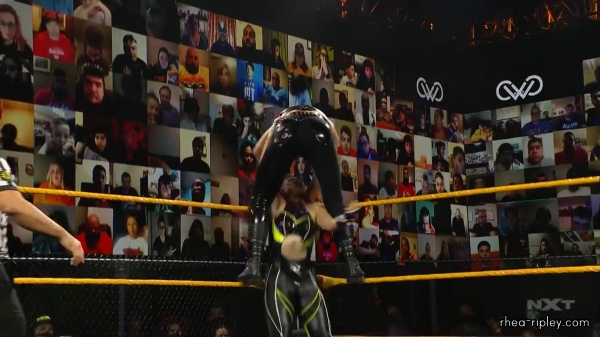 WWE_NXT_NOV__182C_2020_1517.jpg