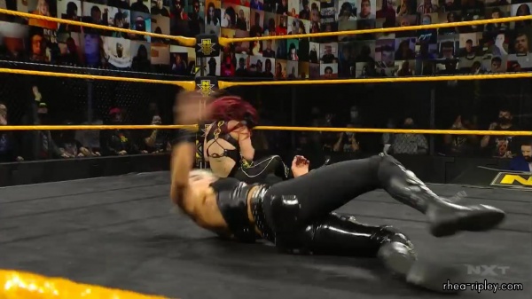 WWE_NXT_NOV__182C_2020_1542.jpg