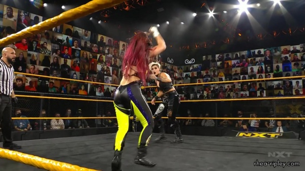 WWE_NXT_NOV__182C_2020_1656.jpg