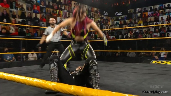 WWE_NXT_NOV__182C_2020_1668.jpg