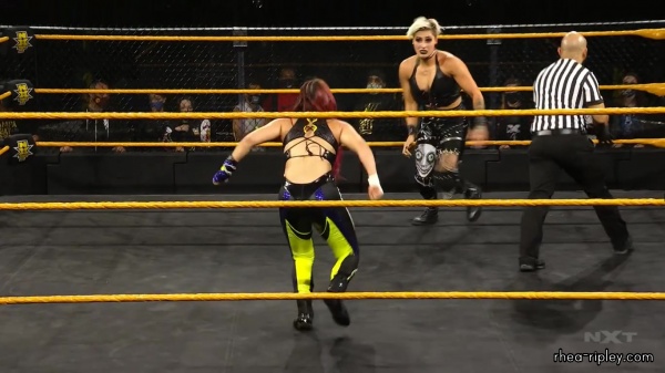 WWE_NXT_NOV__182C_2020_1781.jpg