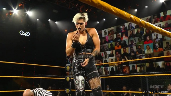 WWE_NXT_NOV__182C_2020_1798.jpg