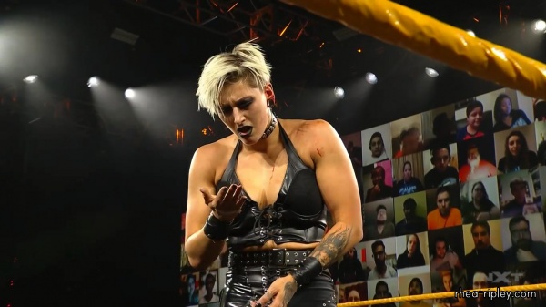 WWE_NXT_NOV__182C_2020_1804.jpg