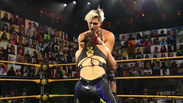 WWE_NXT_NOV__182C_2020_1823.jpg