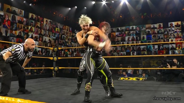 WWE_NXT_NOV__182C_2020_1839.jpg