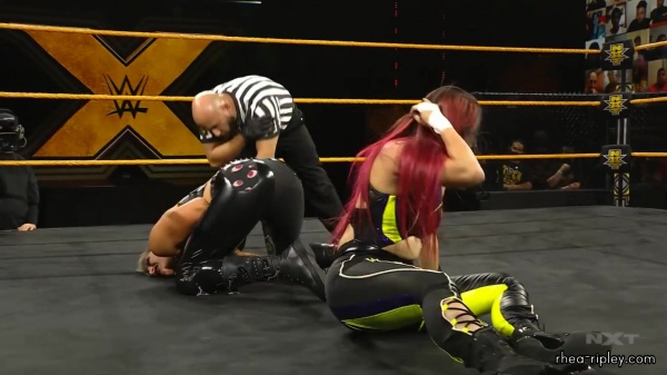 WWE_NXT_NOV__182C_2020_1858.jpg