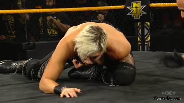 WWE_NXT_NOV__182C_2020_1898.jpg