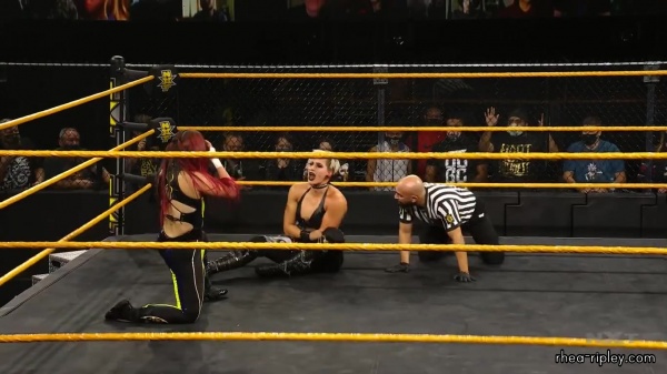 WWE_NXT_NOV__182C_2020_1900.jpg